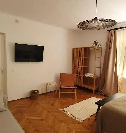 The Pines Serviced Apartments Braşov Exterior foto