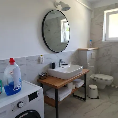 The Pines Serviced Apartments Braşov Exterior foto