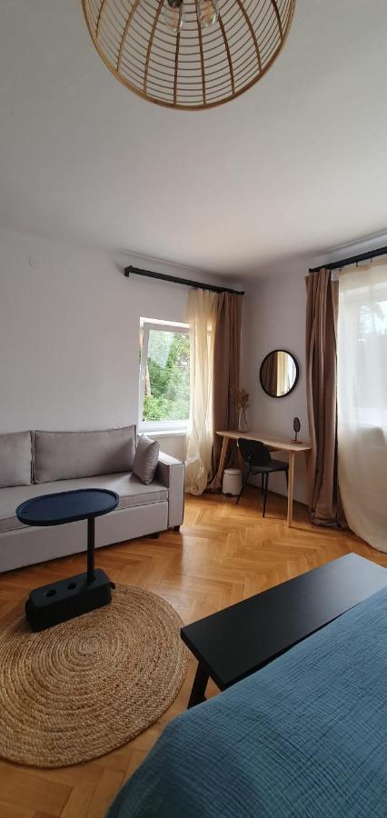 Apartamento The Pines Serviced Braşov