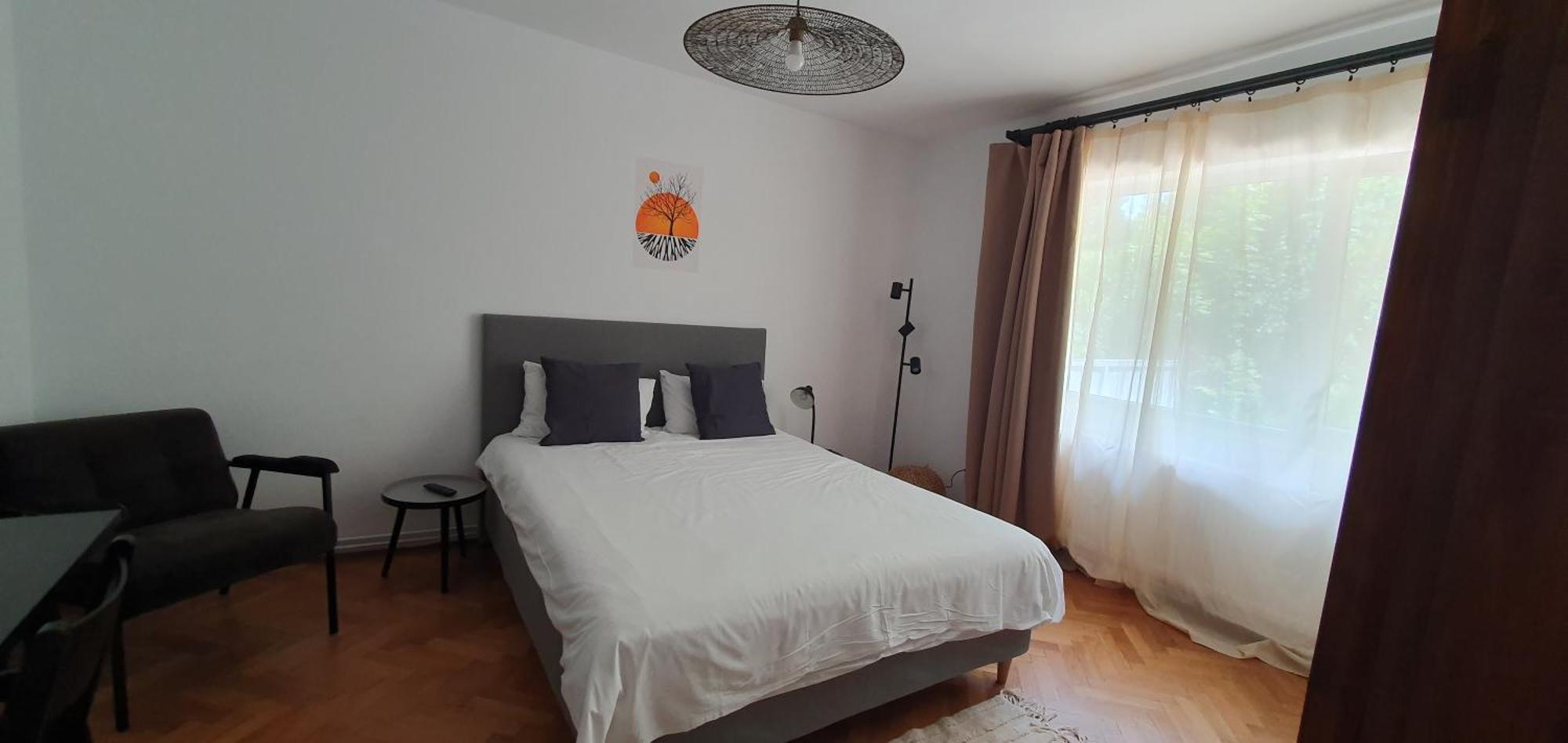 The Pines Serviced Apartamento *